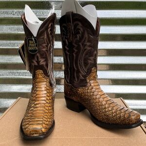 NWT Dan Post Back Cut Python Mens Boots 8.5D (US)